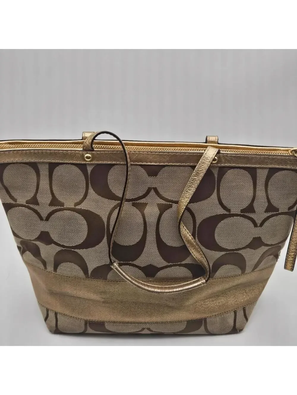 Coach this khaki